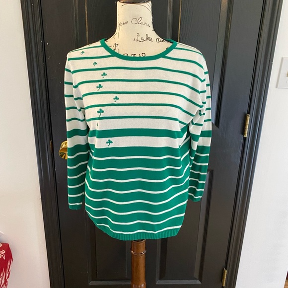 Green and White Stripe Shamrock Sweater - Size M - Picture 4 of 7